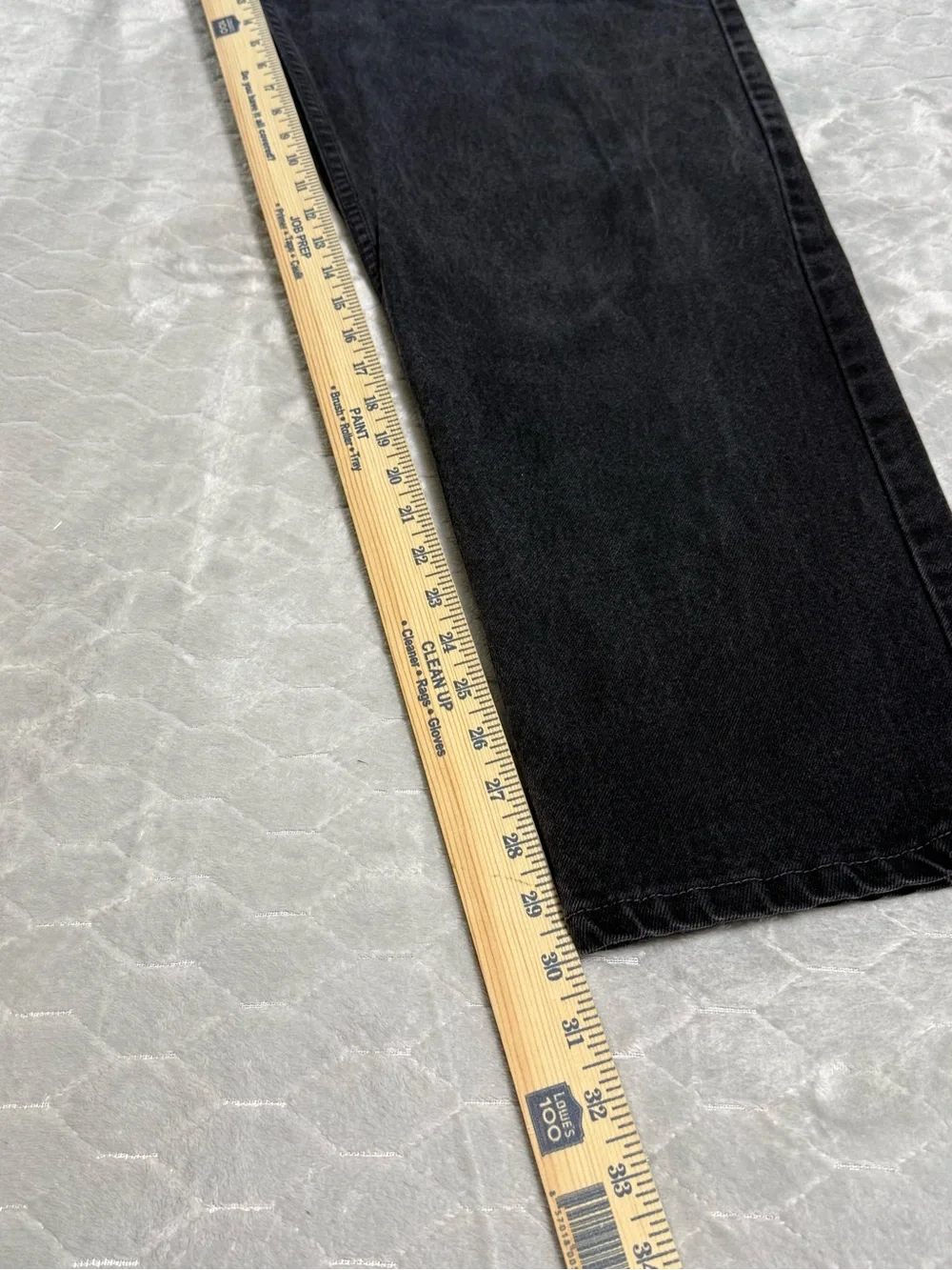 Vintage 1998 Levi’s 550 Black Jeans USA Made 38x30 Fits 36x30
